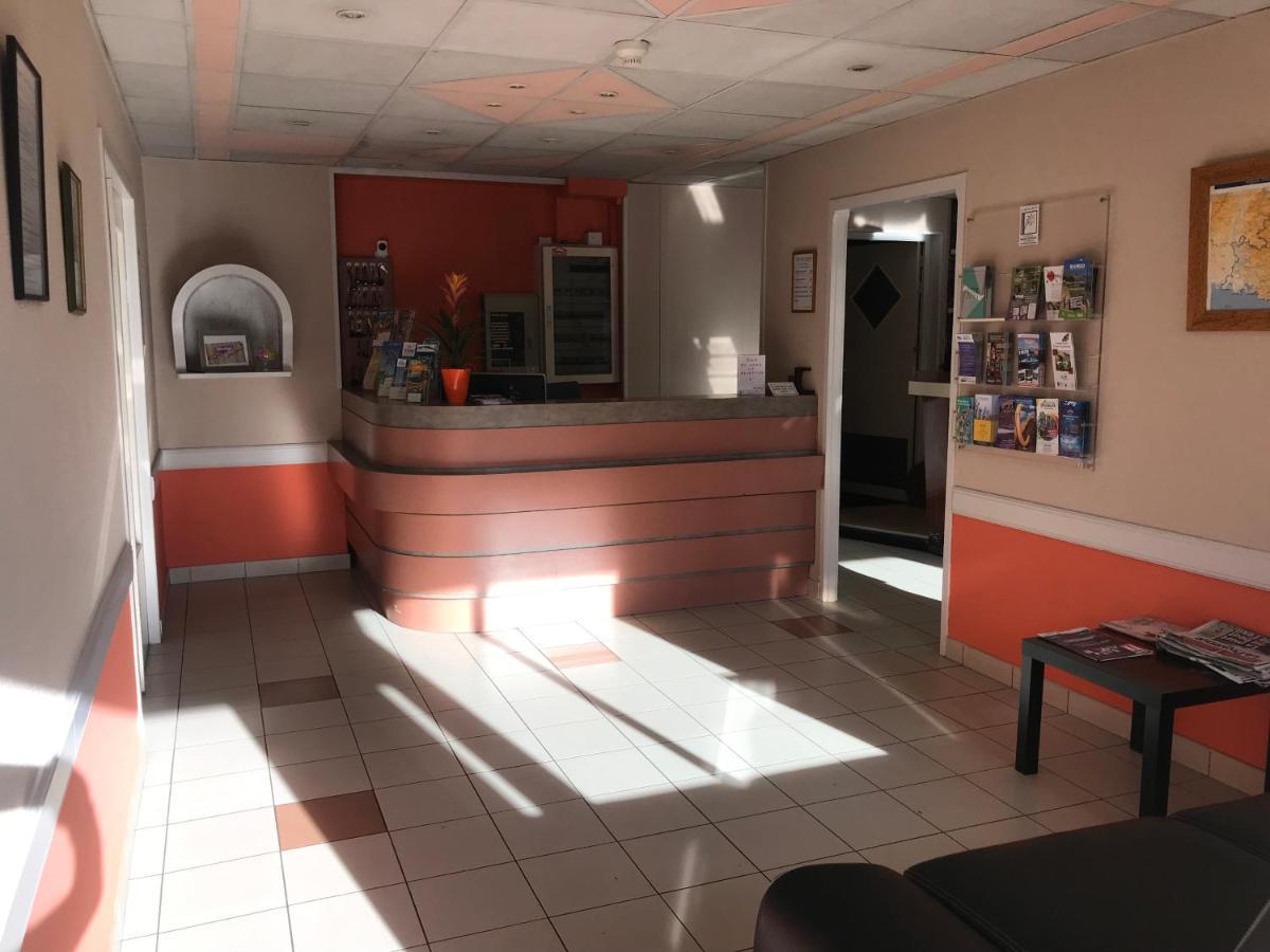Hotel Les Chenes سيسترون المظهر الخارجي الصورة