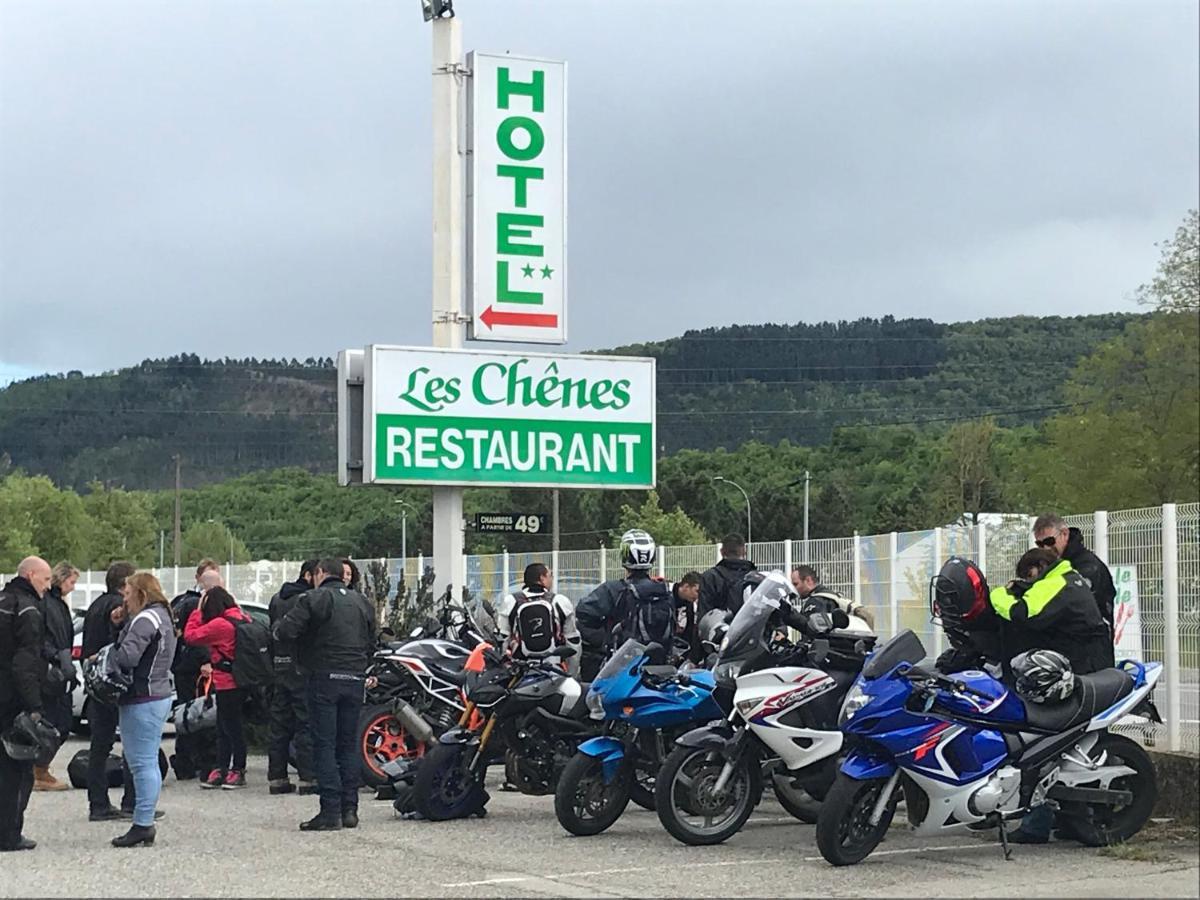 Hotel Les Chenes سيسترون المظهر الخارجي الصورة